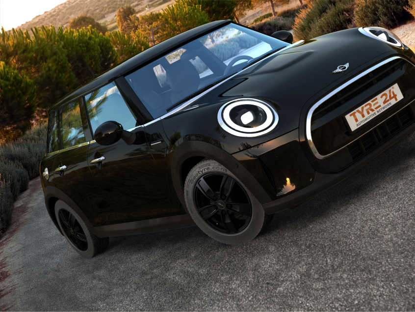 QUANTRO (Q)|Schwarz Matt 16