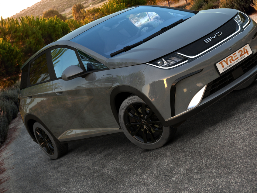 UTECA (U)|Schwarz 17