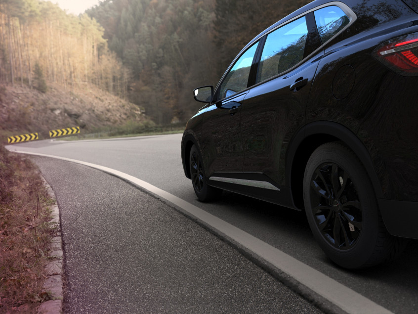 UTECA (U)|Schwarz 17