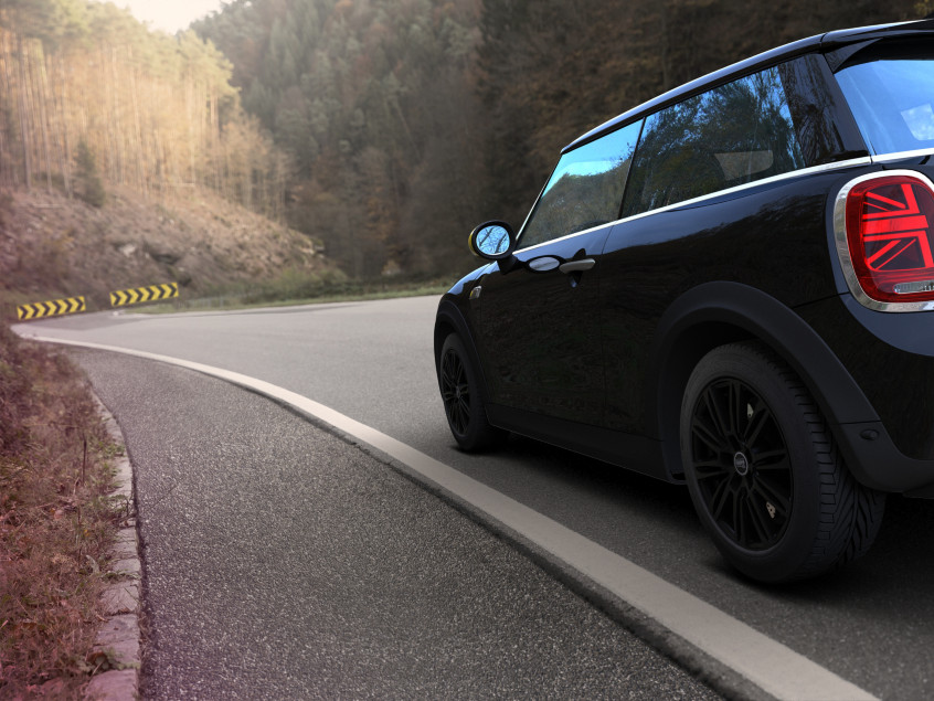 MAM A4|Black Painted (BP) 16
