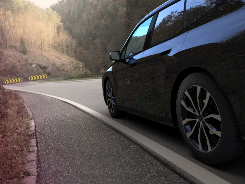 UTECA (U)|Schwarz Poliert 21