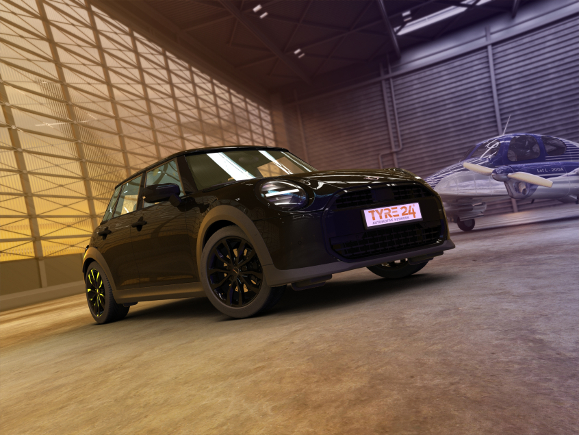 UTECA (U)|Schwarz 17