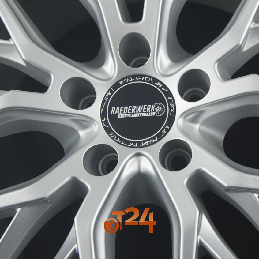 RW0.1|Silver Painted 18