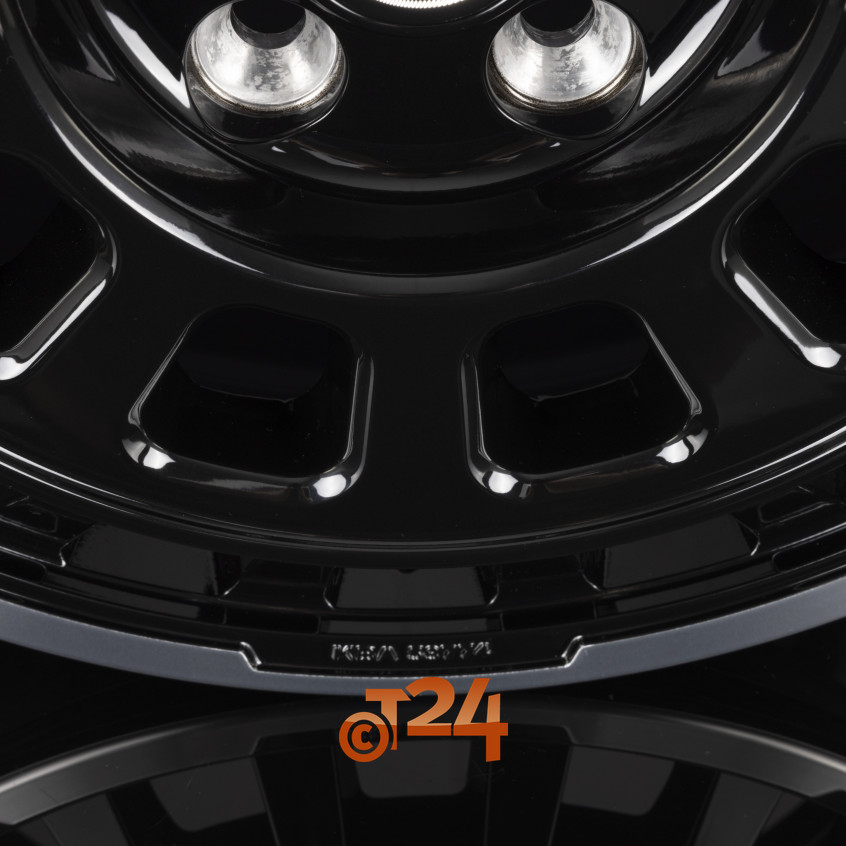 CW7|Black Rim Polished Glossy 18