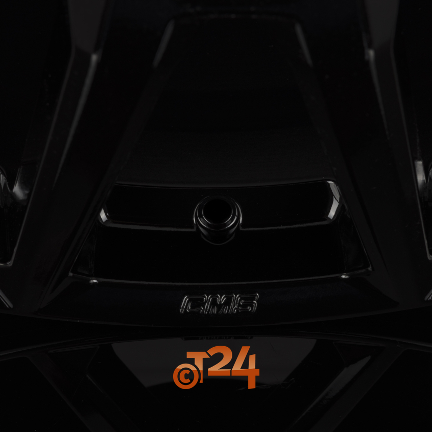 C39|CBG Schwarz Glanz 16