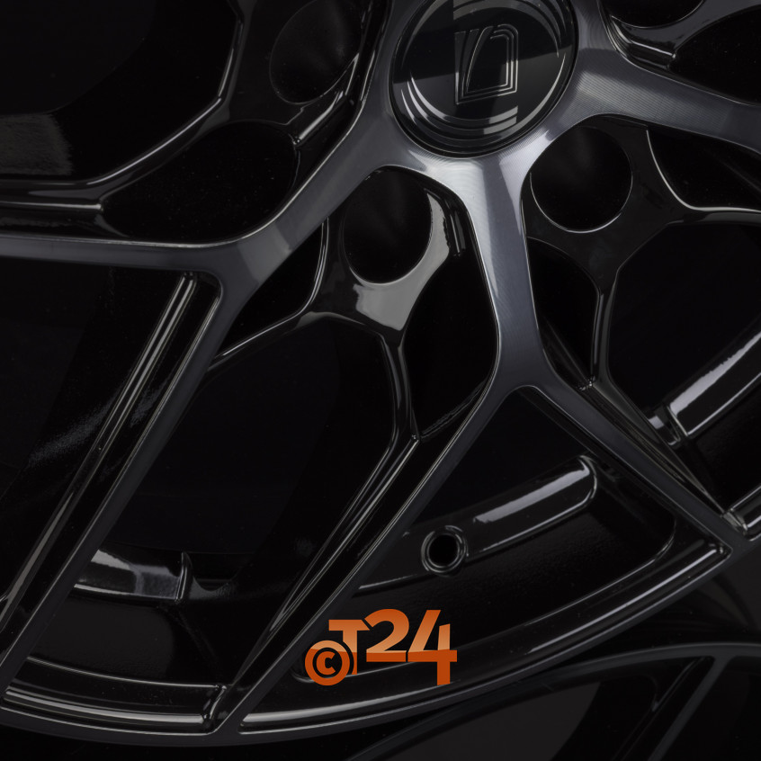 MM1004|Gloss Black Dark Polished 17