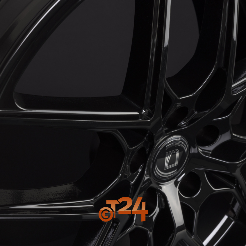 MM1004|Gloss Black 17