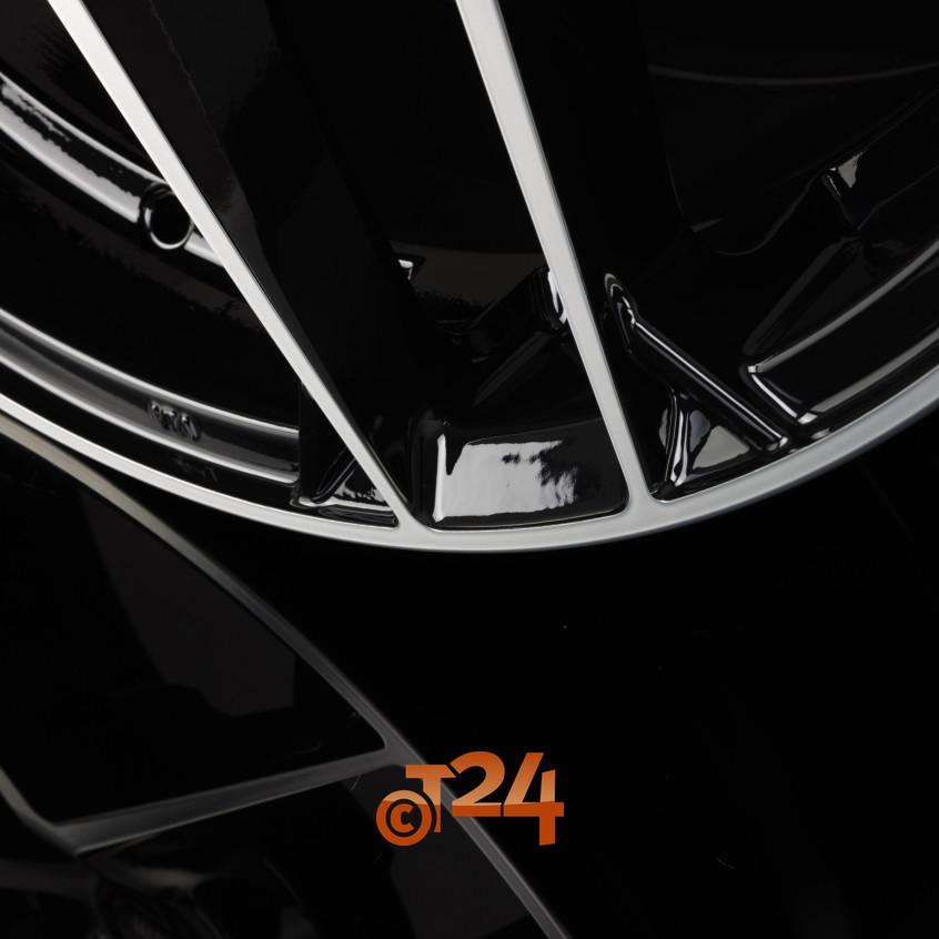 RF-07|Gloss Black Diamond Cut 19