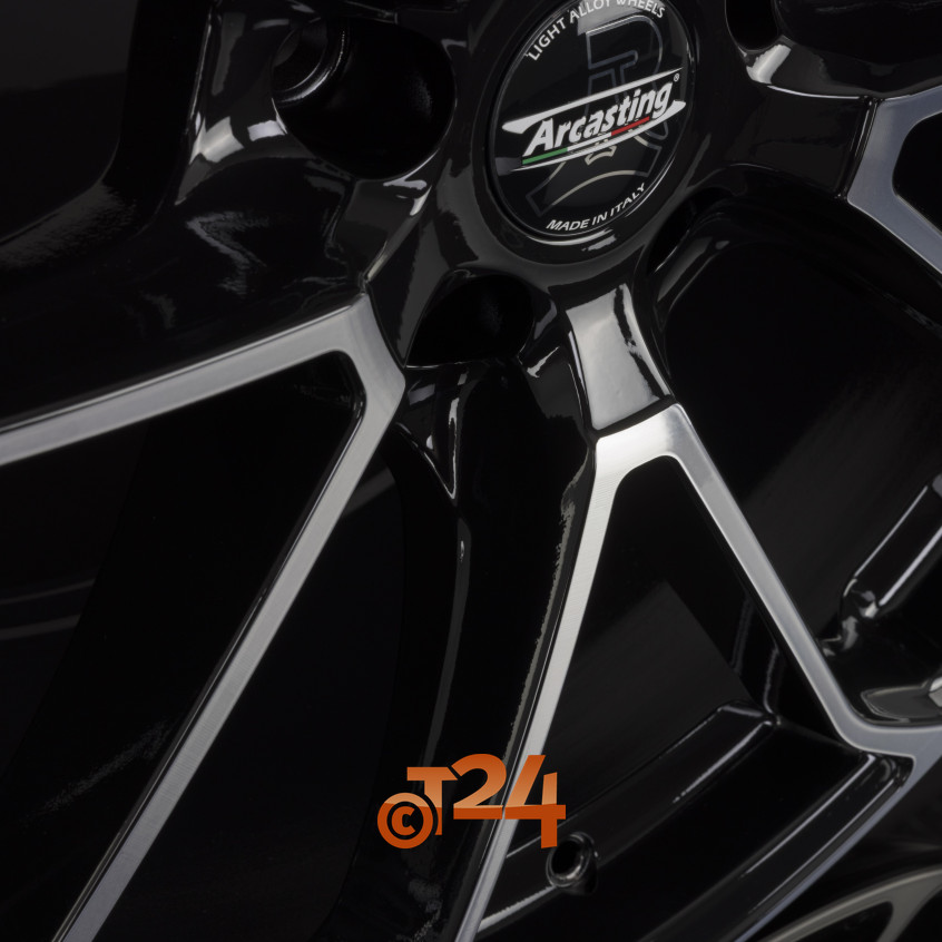 CAESAR|Nero Diamante - Black Polished 22