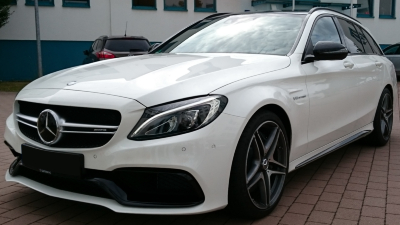 AMG C 63 und C AMG 63 S T-Modell / Kombi von 350 kW - 375 kW
